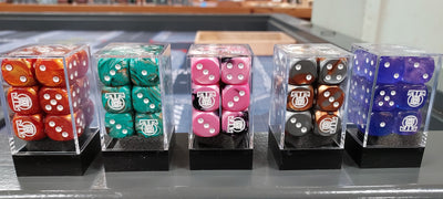 Alpha Omega Custom Chessex : 16mm d6 ( 5 options)